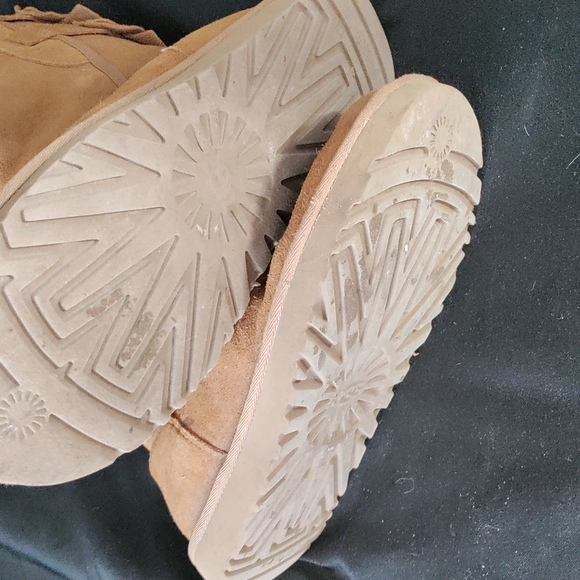 UGG Allegra Double Bailey Bows Chestnut Suede - Picture 3 of 3